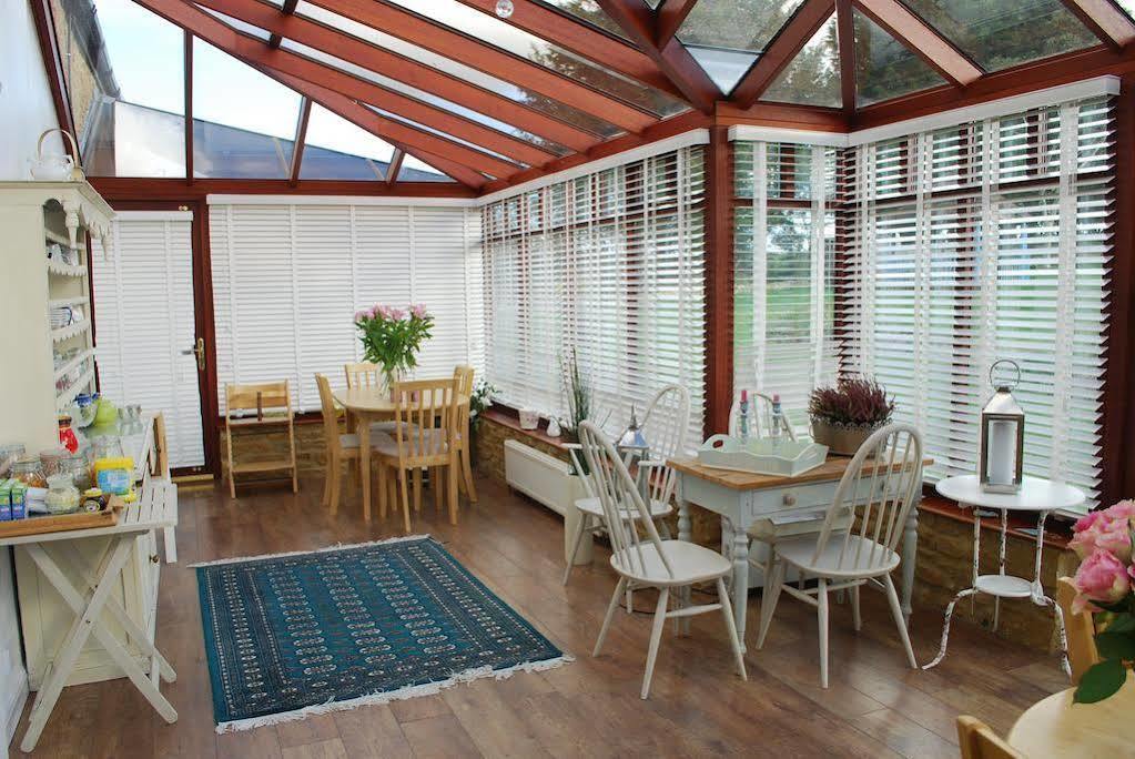 שרבורן Stoneleigh Barn Bed And Breakfast מראה חיצוני תמונה